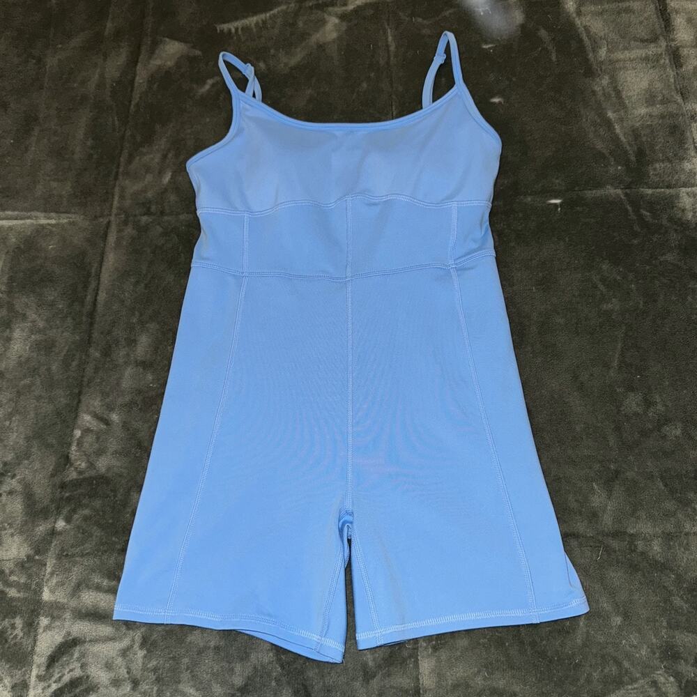 SO Sporty Unitard Women's Medium Blue Athletic Bodysuit Comfortable Stretchy